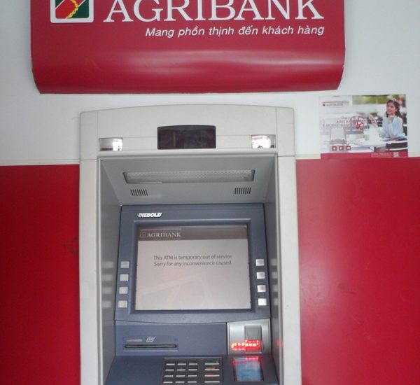 cach-dang-ky-sms-banking-agribank-tai-may-atm