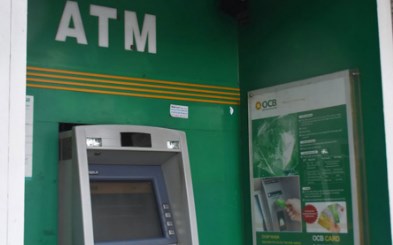 Đến cây ATM để kiểm tra hạn mức